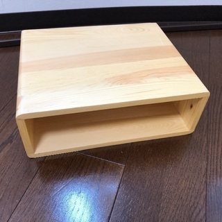 【無料】木製の台