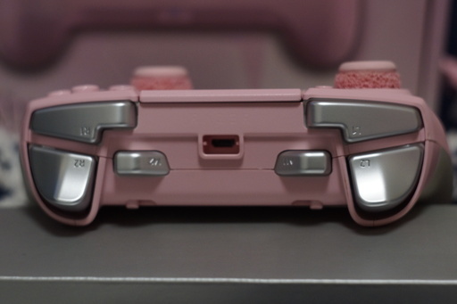 東京都のその他 PS4コントローラー （レイザー ライジュウ トーナメント）