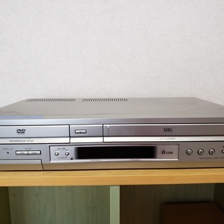 SONY DVDプレーヤー一体型VHSビデオ SLV-D373P
