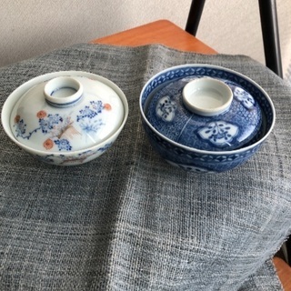 昭和と大正の手描き蓋付茶碗2客