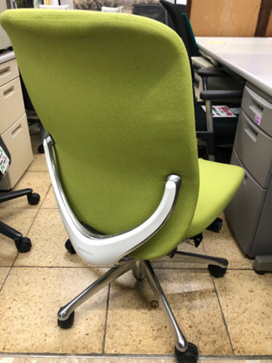 オカムラ　ゼファー　オフィスチェア　高級椅子　OAチェア　椅子　N