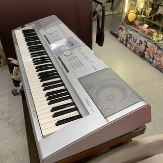 ヤマハ電子ピアノ　ポータブルグランド