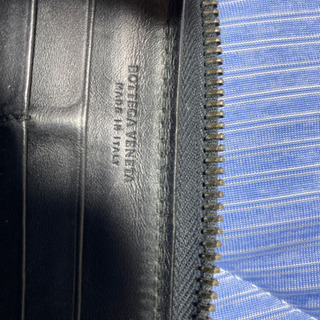 ボッテガ　長財布ラウンドファスナー　牛革