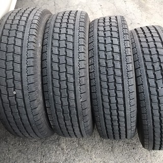 ダイナ カムロード 純正ホイール 鉄 15インチ 5Ｊ ６穴 139.7 +30 トーヨー スタッドレス DELVEX934 195/70Ｒ15 2018年 札幌発