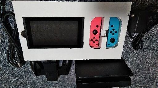 任天堂switch(旧型) コントローラーとソフト付き
