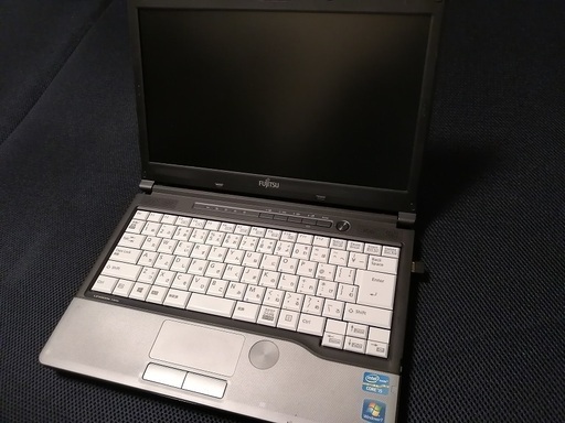 13.3インチ 第三世代Core i5 Windows10 富士通ノートパソコン