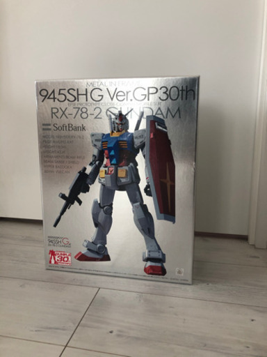 お値引き中の非売品‼️未開封‼️ガンダム携帯付属プラモデル