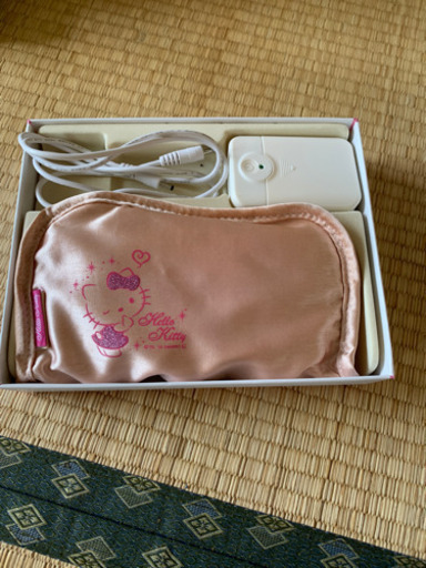 ハローキティおめめホット