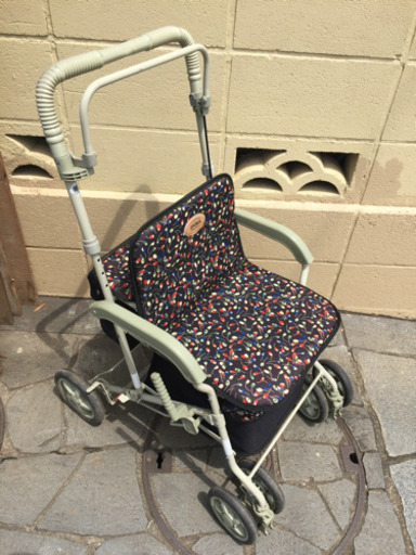 シルバーカー、手押し車