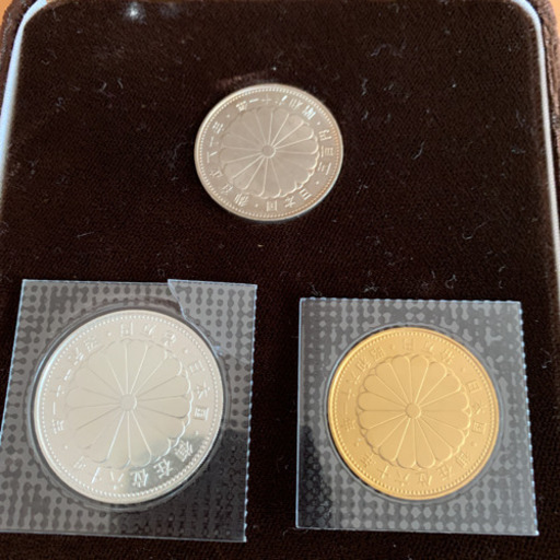 再さい値下げ 天皇陛下御在位60年記念硬貨 外箱付き