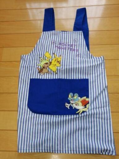 ポケモンエプロン 給食セットおまけ付き あつえも 高槻の子供用品の中古あげます 譲ります ジモティーで不用品の処分
