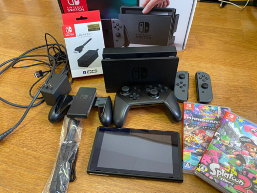ニンテンドースイッチ本体セット+プロコントローラー(純正品)＋マリカ8+スプラトゥーン2！