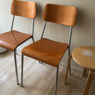レトロな椅子2脚　ikeaスツール2個おまけ(ダメージあり)