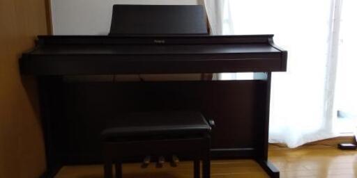 ローランド電子ピアノ  HP302