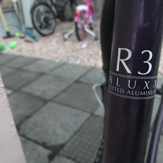 ジャイアント　エスケープ R3 訳あり