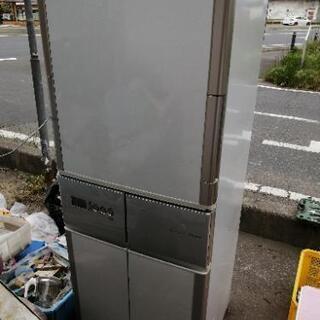 🌟値下げしました！茨城県配達無料🌟シャープ冷蔵庫SJ-HV42M