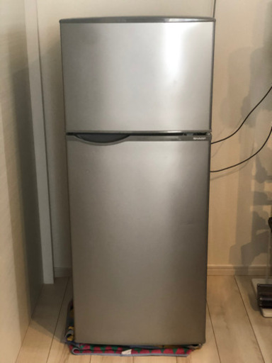 ５５％以上節約 冷蔵庫　SHARP シャープ 2018年製　118ℓ 冷蔵庫
