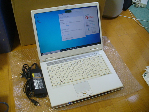 ㉓安心の富士通製 Windows 10 Pro / Office 2016 Professional インストール済（ライセンス認証済） 15.4インチワイド ノートPC㉓