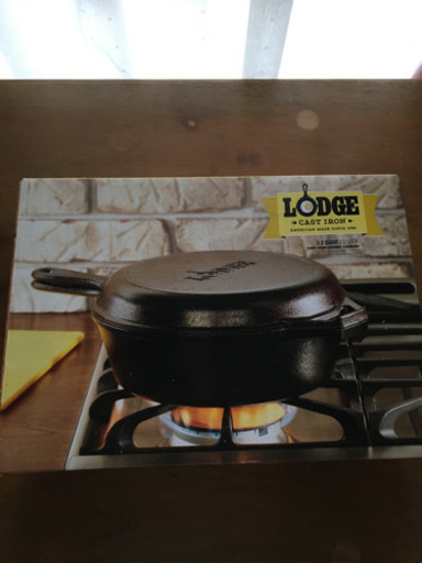 LODGE ロッジ　ダッチオーブン　スキレット　日清