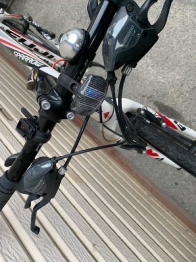 FUJI SPARROW（フジ　スパロー）ホワイト　2015年モデル　サイズM　中古美品 FUJI SPARROW（フジ スパロー）ホワイト 2015年モデル サイズM 美品