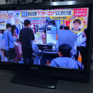 TOSHIBA テレビ32型　DVDプレーヤー付き