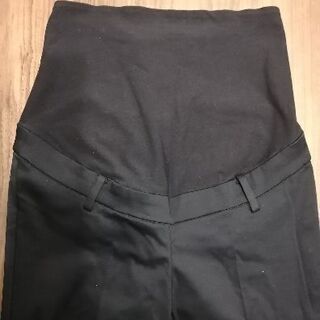 【新品】H&M　マタニティパンツ　黒　ズボン　38サイズ