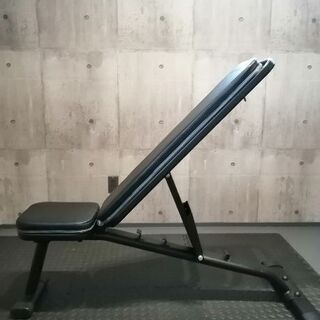 フラットインクラインベンチ