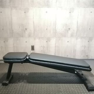 フラットインクラインベンチ