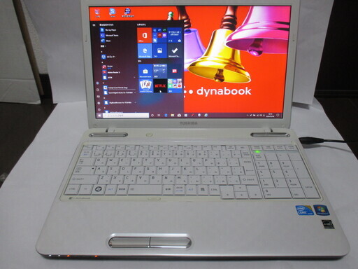 大幅値下げしました【キーボード新品格安】東芝dynabook T451/46EWS／Corei５ノートパソコン／Win10Home／750GB 　リカバリー済中古動作品