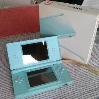 ニンテンドーDS　lite（完動品　箱取説、充電器付）