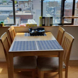 4人掛けダイニングテーブル　dining table