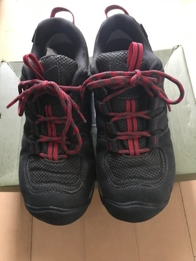 KEEN トレッキングシューズ 26.5センチ 定価29000円→