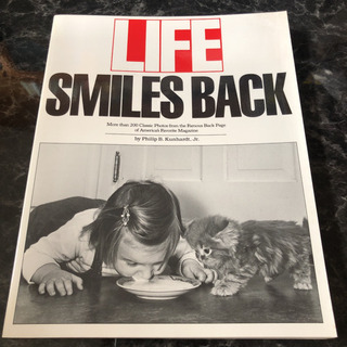 「LIFE SMILES BACK」洋書　1987