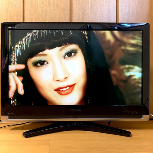 【録画機能付き‼︎】TOSHIBA REGZA 32型液晶テレビ　HDD320GB内蔵