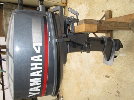 ほぼ新品　YAMAHA　4馬力船外機　6EO-S