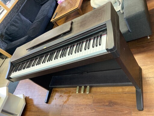まだまだ現役！ KORG C-303 電子ピアノ 椅子付き