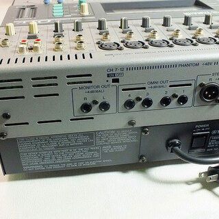 苫小牧バナナ】動作品 YAMAHA/ヤマハ 01V デジタルミキサー 小中規模PA 