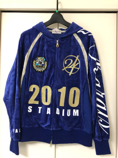 中古 Exile 24karats ベロアジャージ上下 青 5000円 3000円 マリア 蔵前のその他の中古 古着あげます 譲ります ジモティーで不用品の処分