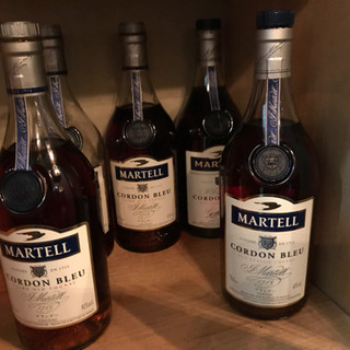 いろんなお酒達をまとめてお買い上げ願う‼️