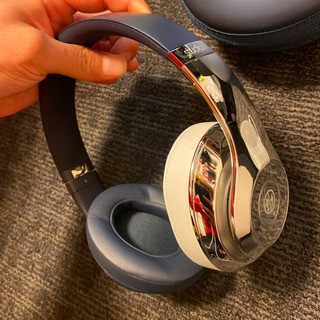 Kith Beats コラボヘッドホン Alba Com Gt