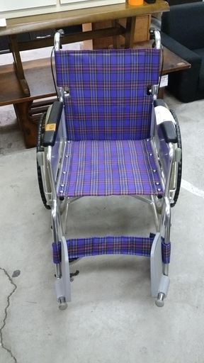 【リサイクルショップどりーむ天保山店】1950 KAWAMURA カワムラサイクル 車いす 車イス 車椅子 KA102S-40 ノンパンクタイヤ