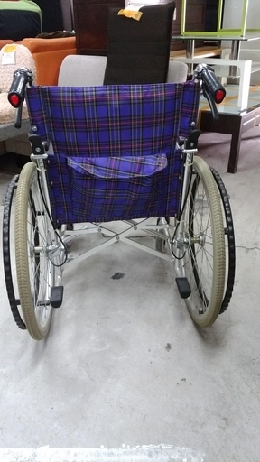 【リサイクルショップどりーむ天保山店】1950 KAWAMURA カワムラサイクル 車いす 車イス 車椅子 KA102S-40 ノンパンクタイヤ