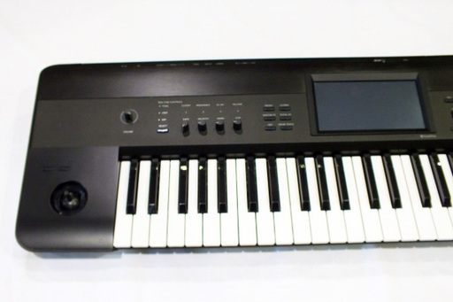 ストア 【苫小牧バナナ】KORG/コルグ キーボードシンセサイザー KROME 