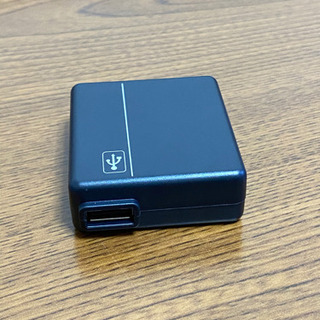 【未使用】汎用AC.USB 充電器 プラグ(Owltech)