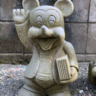 ミッキー&ミニーの石像セット