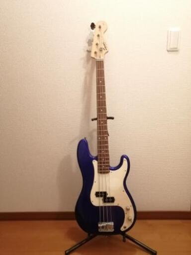 Squire Affinity プレシジョンベース