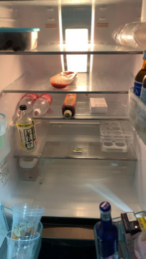 日立冷蔵庫　飲み物ぐらいしか今まで入れていません。