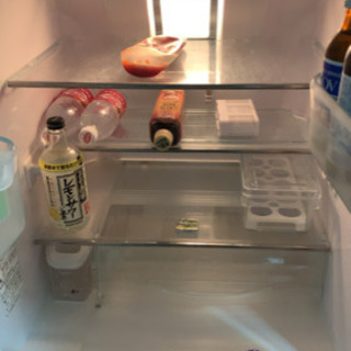 日立冷蔵庫　飲み物ぐらいしか今まで入れていません。