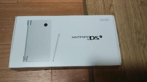 Nintendo  任天堂 DSi 白 Whiteニンテンドー