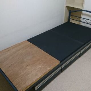 収納付きシングルサイズベッド